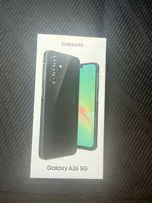 Samsung A26 și Motorola G77