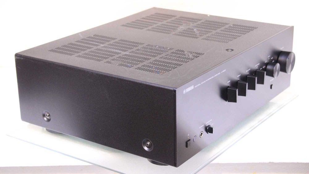 Amplificator/statie Yamaha 2x90W(A-S300).