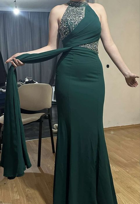 Бална рокля в размер м