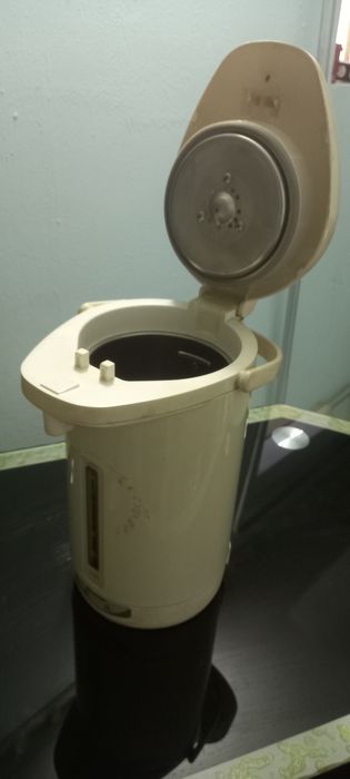 Электрический чайник термос