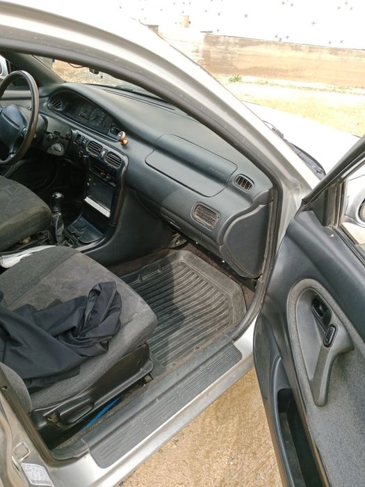 Mazda cronos 626