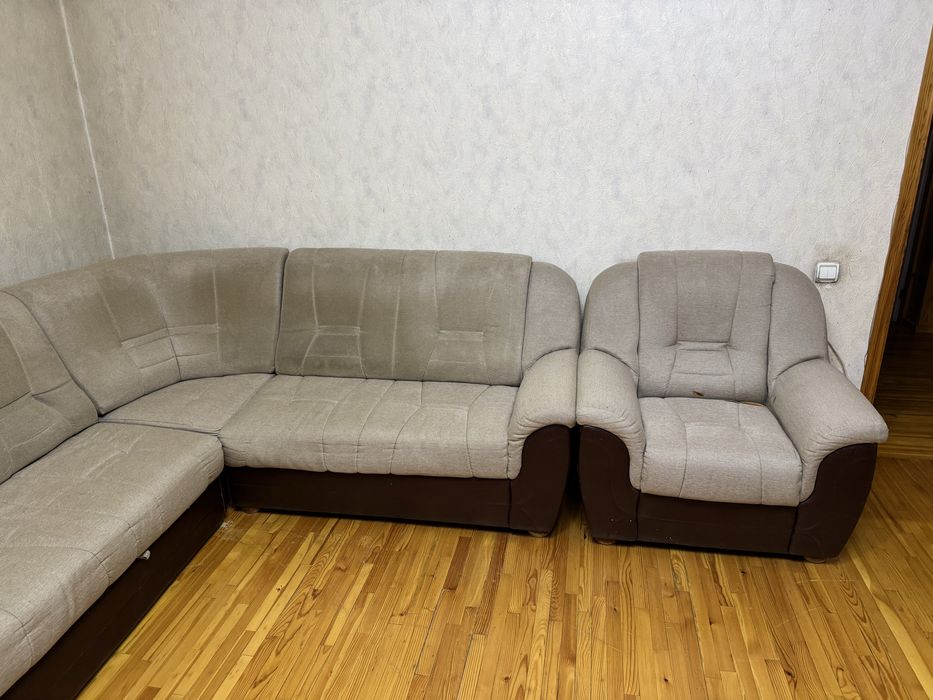 диван для гостиной // yashash xonasi divan