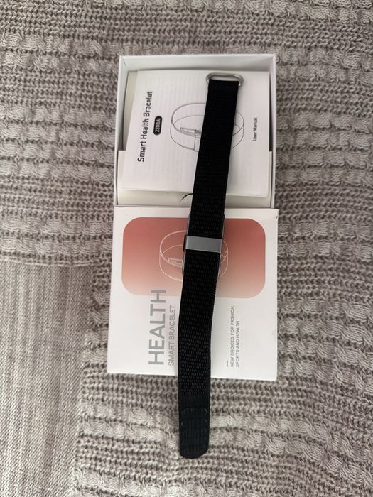 Фитнес браслет. HEALTN Smart bracelet