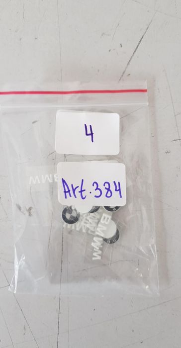 Стикери Бмв размер 2.7см на 0.9см