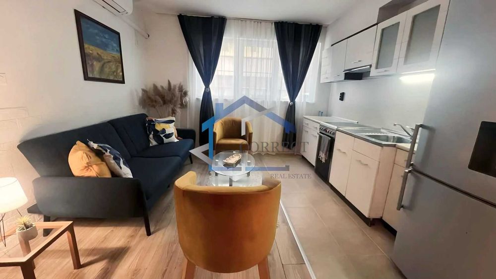 Дава се под наем Двустаен апартамент в Варна, Колхозен пазар - 60 кв.м за 397.8 € - Снимка #1