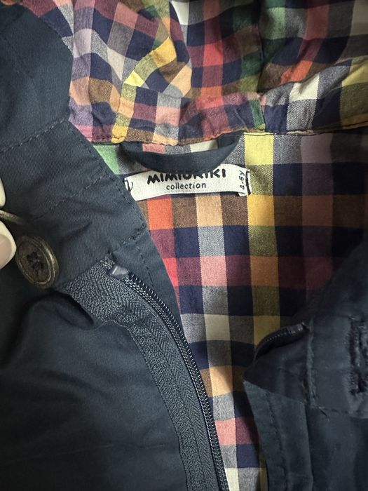 Продам ветровку детскую