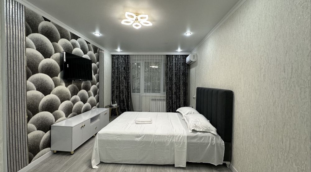 Универсам посуточно 1х ком сдается