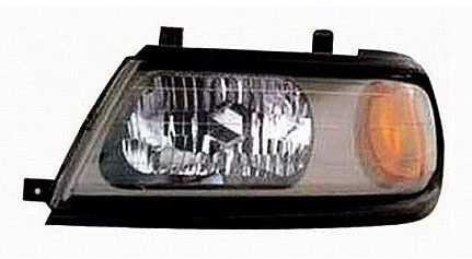 Правая фара Монтеро спорт