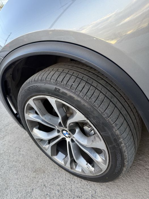 Диски BMW Х5 резина новая
