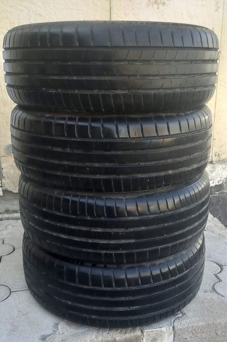 Шины летние 215/55/17