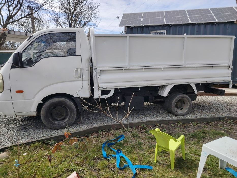 Kia k2500 basculabila