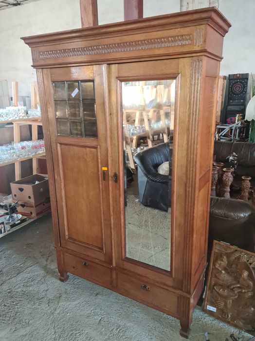 Масивен гардероб внос от Европа