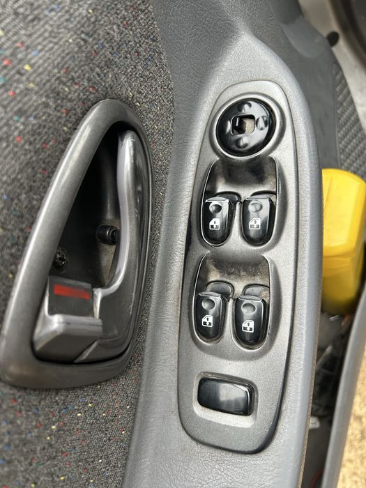 Продам машину hyundai accent 2005