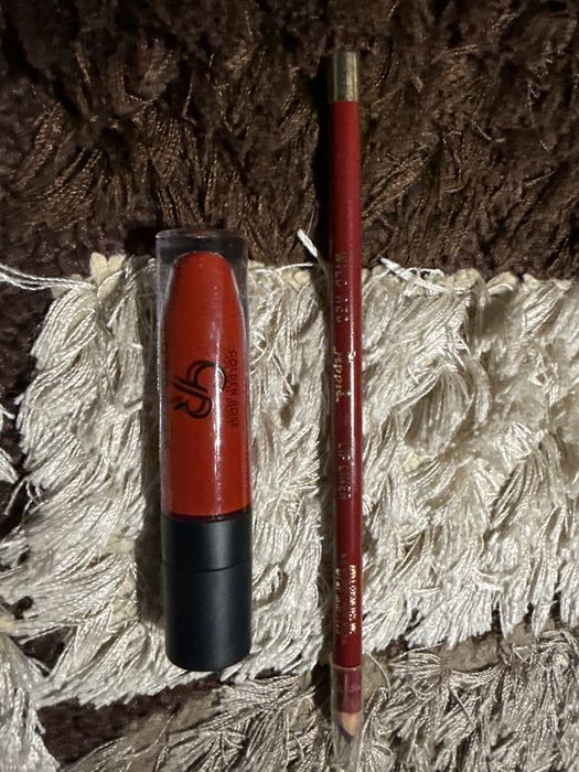 revolution палитра и  golden Rose червило