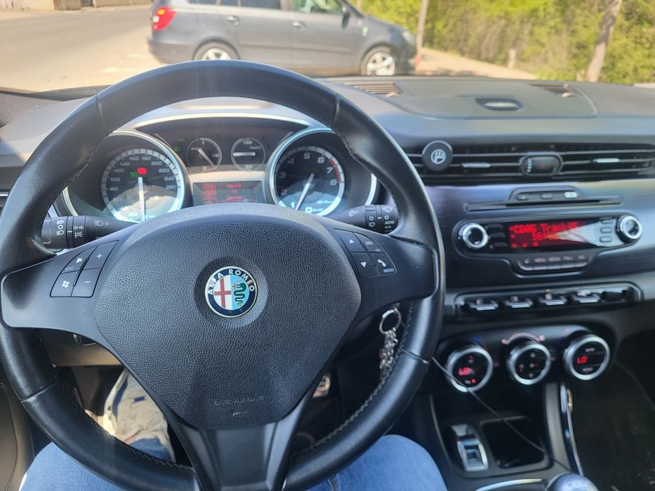 Alfa Romeo giulietta 1.4 turbo 170cp