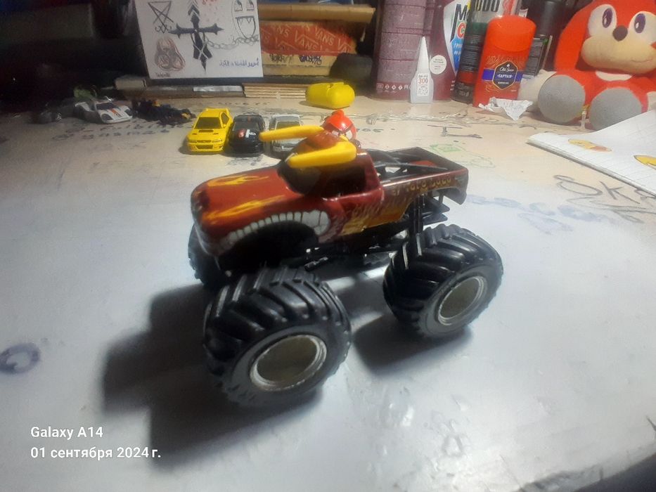 Хотвилс 1/64 модели