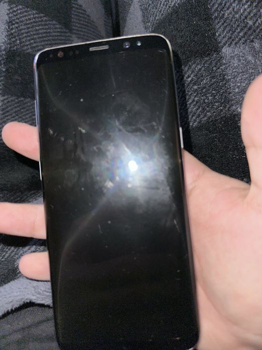 Продам Samsung s8