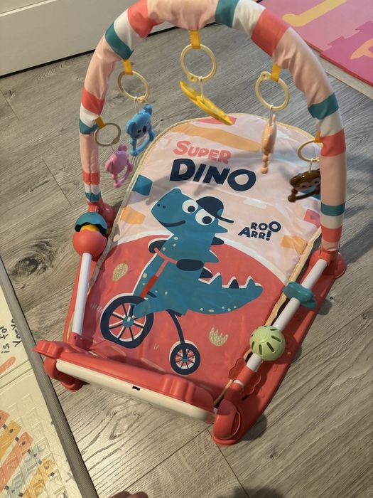 Covoras/saltea activitati pentru bebelusi