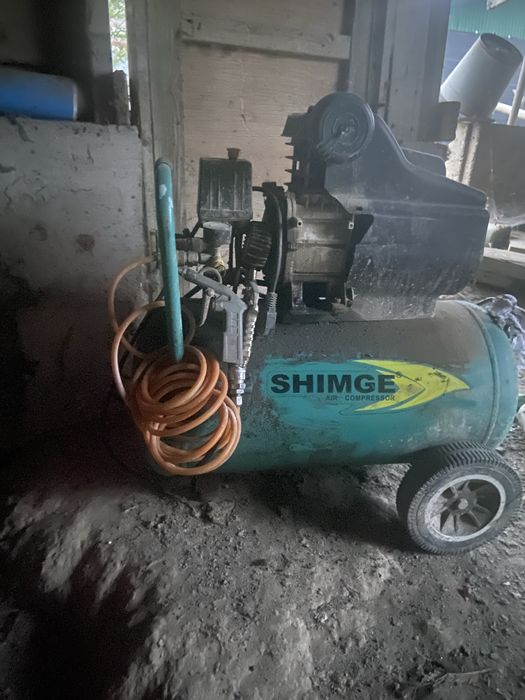 Бензогенератор  и