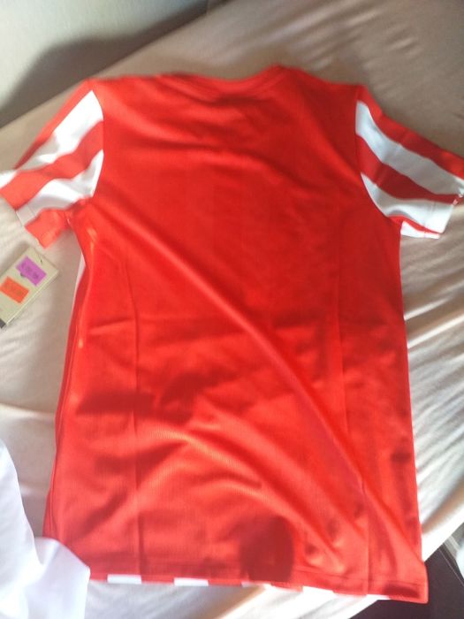 Чисто нови тениска иNike от 158 до 170см