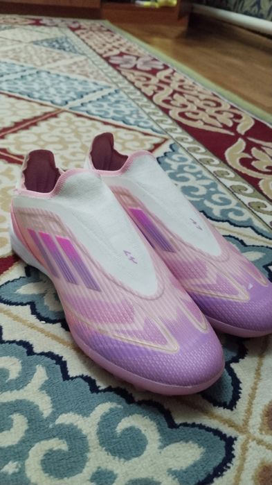 F50 розовый 38 размер