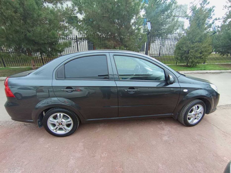 Продам машину Нексия 3 мокрий