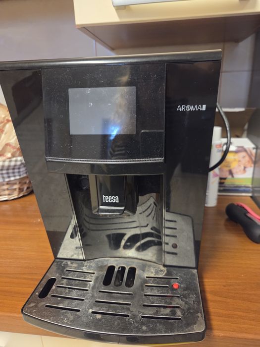 Espressor cu rasnita Tessa TSA4008