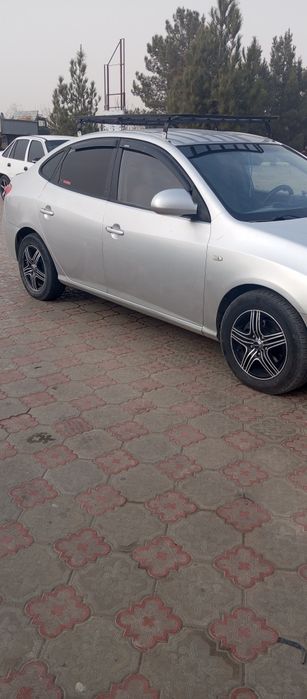 Hyundai Avante Sotiladi