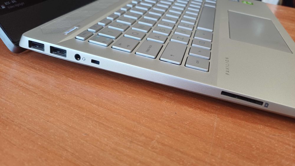 14' FHD IPS HP Core™ i5-8265U/Nvidia MX250-2GB/256GB SSD/8GB RAM - отлична батерия