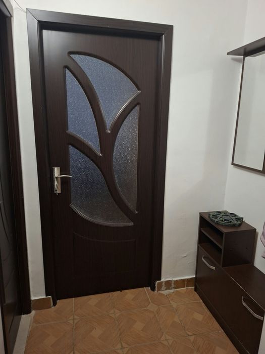 Garsoniera de închiriat zona Lapus