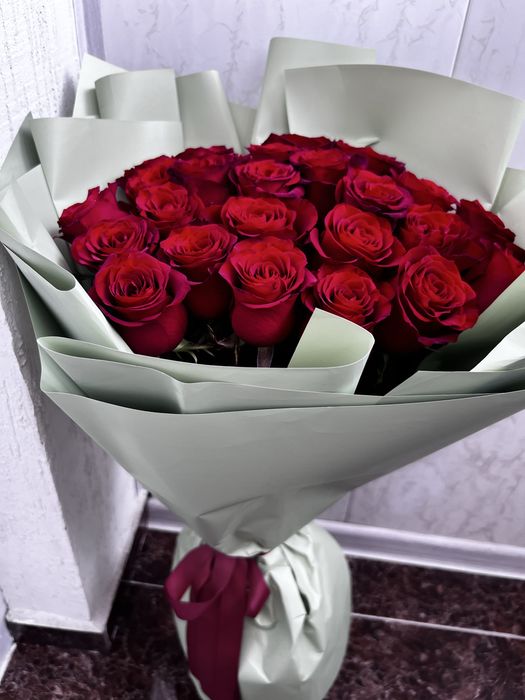 Продам свежие цветы розы