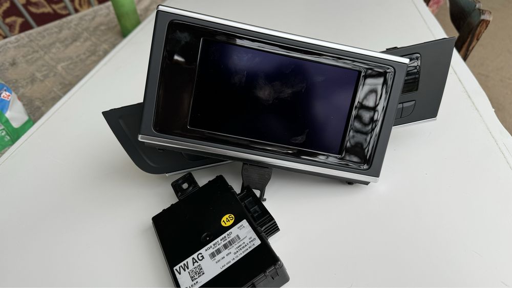 Navigatie audi RMC + display + modul can Gateway A6 C7