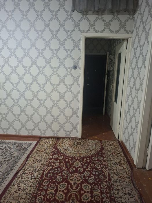 Сдается 2 комнатная квартира на кадишева