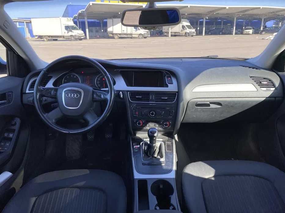 AUDI A4 B8 Avant (8K5) 2.0 TFSI benzina 180 cai