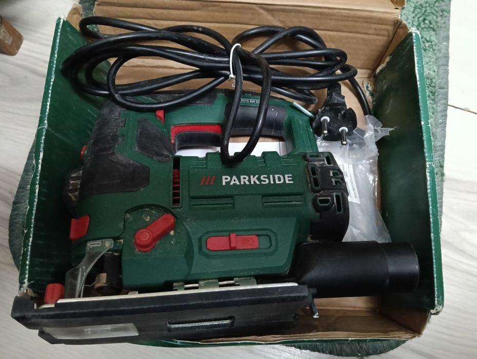 Fierăstrău pendular Parkside