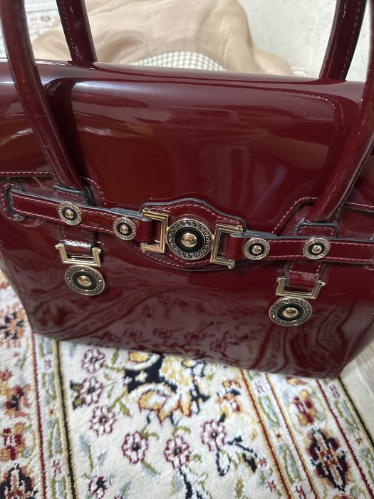 Сумка ,лакированная