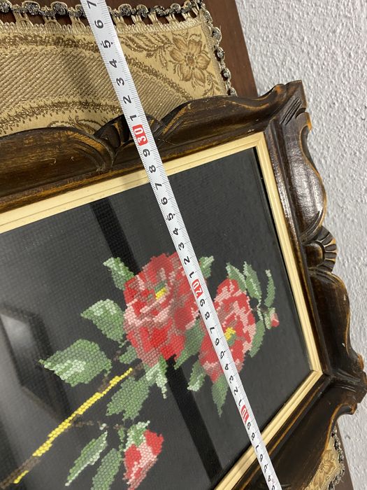 Немски гоблен с резбована рамка от дъб