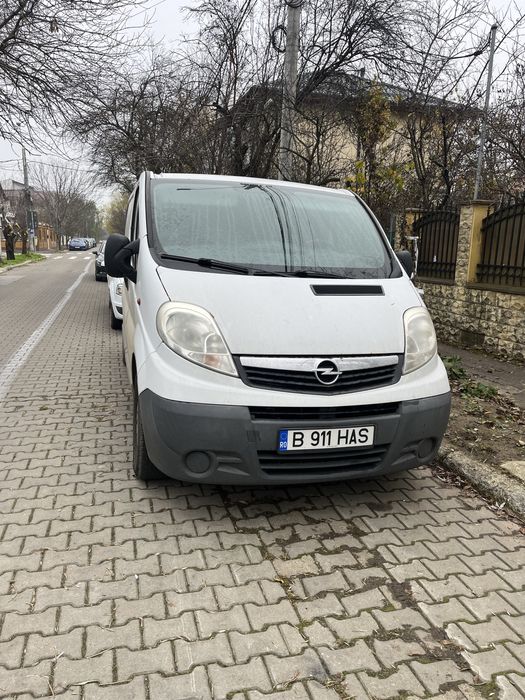 Opel Vivaro 2012