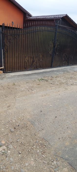 Poarta fier forjat 6 metri, din doua bucati