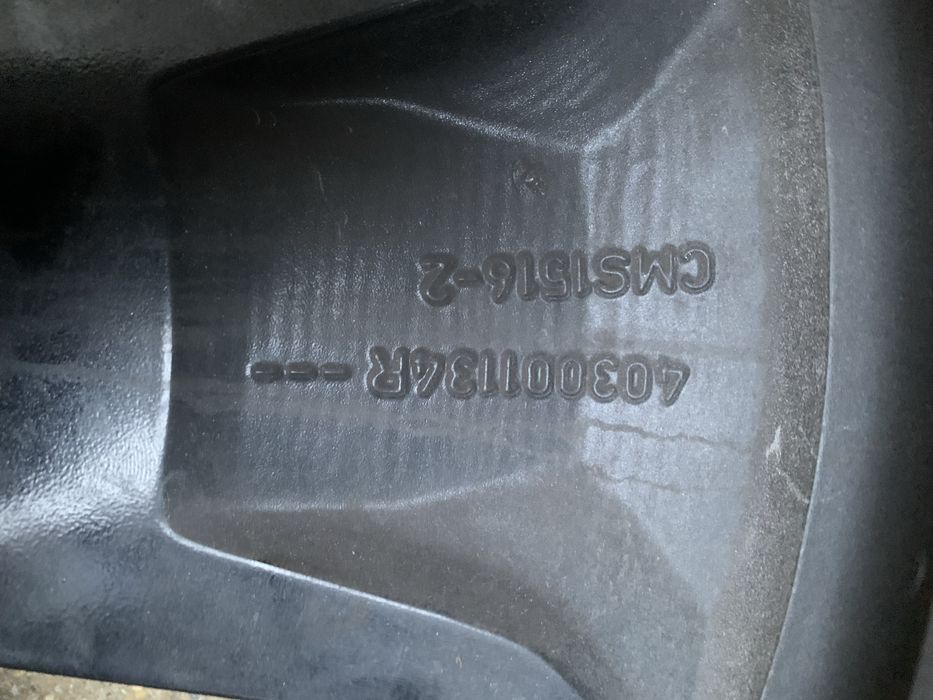 Janta Dacia Duster 3 j 18 an 2024/2025
