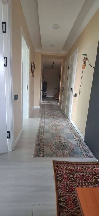 uy sotiladi 3 xona 80 m2