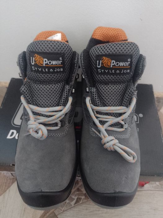 Bocanci universali fier în vârf, nr 39