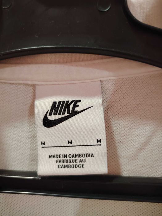 Оригинални тениски с яка на NIKE, размер М