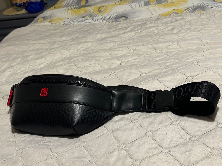 Мъжки чантички ЧИСТО НОВИ