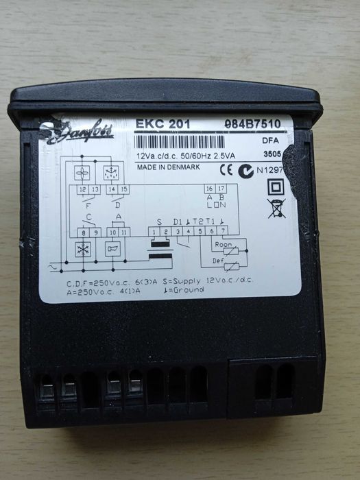 Температурен контролер Danfoss EKC  201 084B7510 (с двоен термостат)