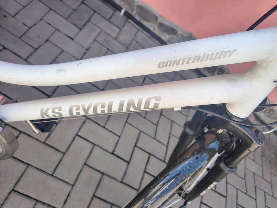 Bicicletă de trekking pentru femei 28