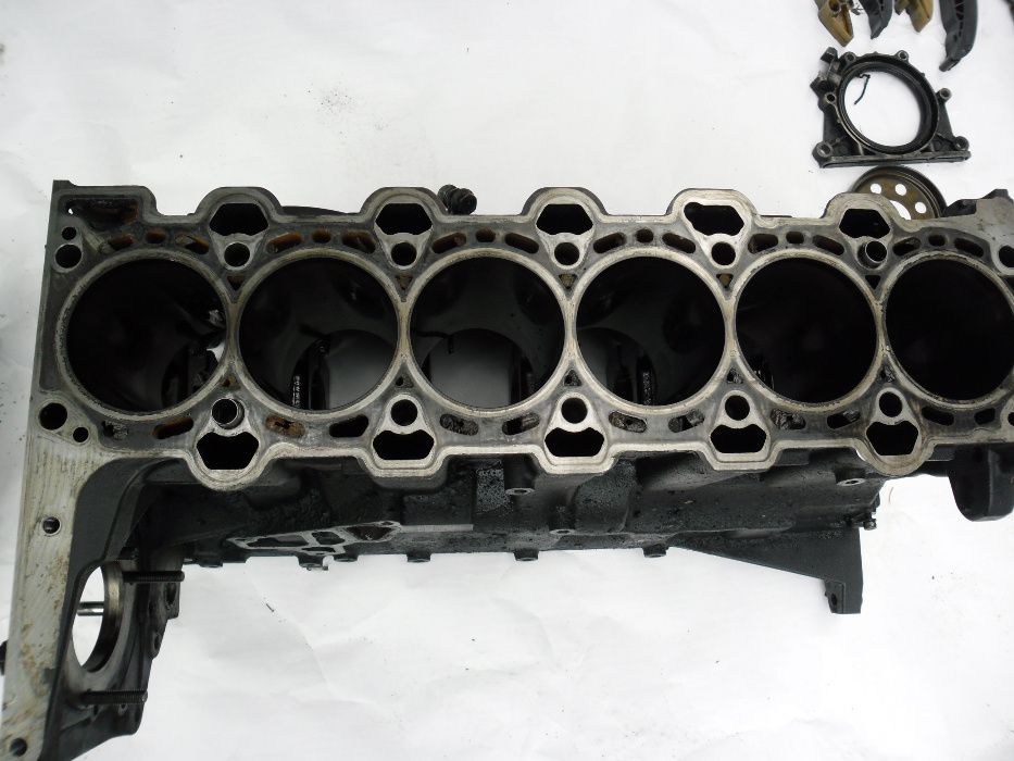 Двигател BMW 3.0TD 218к.с. на части