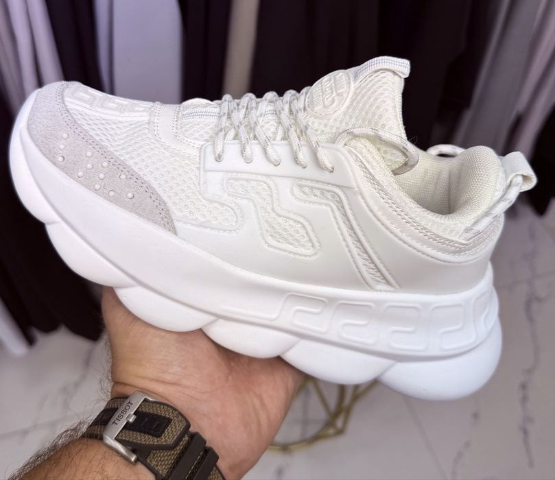 Adidasi Chain Reaction calitate superioara!