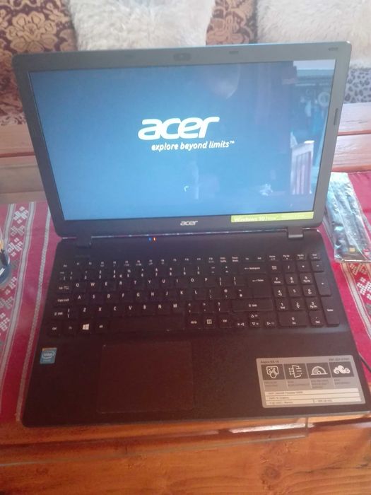 Laptop Acer Aspire ES-15