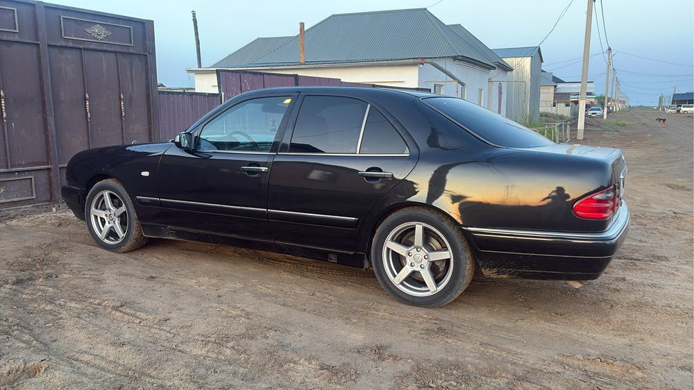 W210 лупарик Мерседес